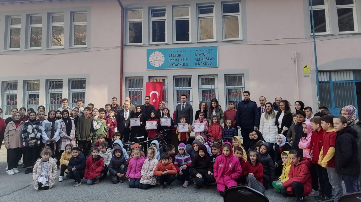 İstiklal Marşı'nı Güzel Okuma Yarışması Ödül Töreni